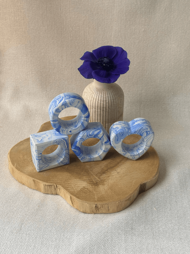  Ronds de serviette bleu marbrés 