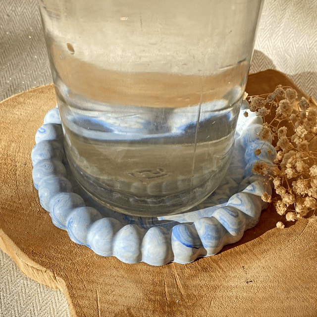  Sous-verre orné – L’écrin tout en rondeur